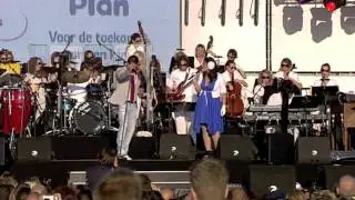 It's a Man's, Man's, Man's world - Waylon, Caro Emerald & New Amsterdam Orchestra