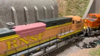 BNSF 4331 and company lead a hotshot stacker with BN 3158!