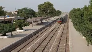 32Dn Jinnah Express Speedy  pass through Beautiful Pattoki Railway Station  - Trains of Pakistan