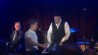 David Barton & Al Kilvo peform with Stephen Ackles