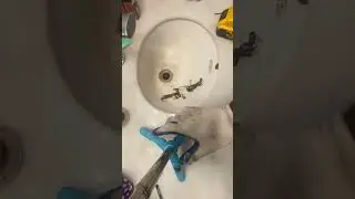 Bathroom vanity sink draining slow. How to fix#viral#plumber #drain #diy#viralvideo #subscribe#viral