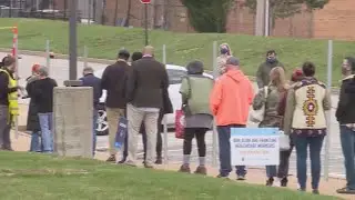 Thousands wait up to 3 hours for COVID vaccine in St. Louis City