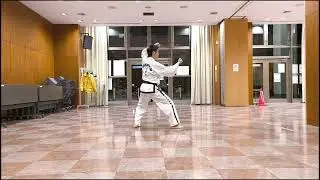 元暁トゥル front