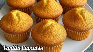 Plain Vanilla Cupcakes Recipe 🧁🧁(Tips & Tricks)