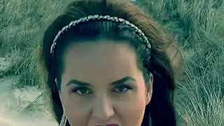 Annella - I&acute;m Happy (Lyric video)