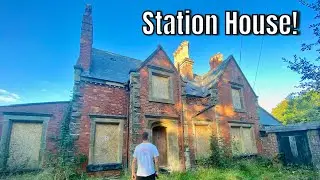 Abandoned Railway Station House - Lots to see