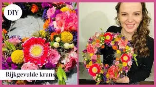 Hoe maak je deze krans  🌈| Cursus Bloemschikken #277 | Carlein Tukkers | Bloemstuk Bloemenkrans