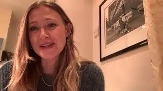 SIOBH&Aacute;N HEWLETT TALKS MOORE AND MORE WITH 366 WEIRD MOVIES