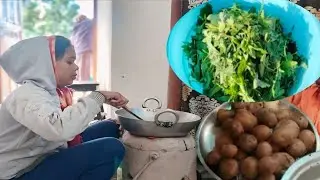 First time bathuwa saag or aalu banaye || ek dum mazedar recipe || Rekha Mahto Vlogs 