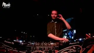 DAN COOLEY | Storm club Prague