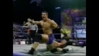 Sean O'Haire and Mark Jindrak vs. Mike Rapada and Chris Harris (08 05 2000 WCW Worldwide)