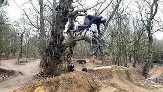 360 TAILWHIP on MTB !!
