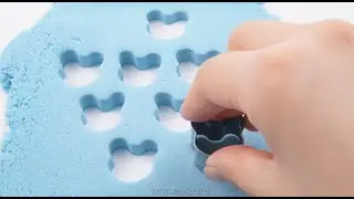 Mesmerizing Moments: Turning Kinetic Sand into a Relaxing Cup as It's Crushed!#asmr