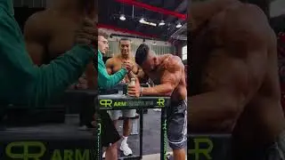 Come on baby🦾🗿 #armwrestling  #motivation #akimbo