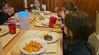 🍽👧👦 𝑈𝑛 𝑝𝑎𝑠𝑠𝑜 𝑎𝑣𝑎𝑛𝑡𝑖 𝑣𝑒𝑟𝑠𝑜 𝑙'𝑎𝑢𝑡𝑜𝑛𝑜𝑚𝑖𝑎 all&rsquo;𝐈𝐬𝐭𝐢𝐭𝐮𝐭𝐨 𝐌𝐚𝐫𝐜𝐞𝐥𝐥𝐢𝐧𝐞 𝐐𝐮𝐚𝐝𝐫𝐨𝐧𝐧𝐨 - Nuova Mensa Self-Service