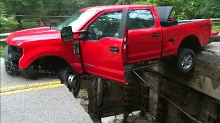 LaSalle County bridge collapses amid flash flooding: police