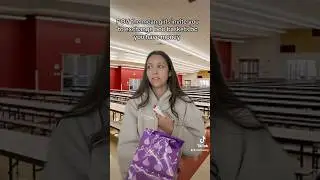 POV: Дрянные девчонки приглашают тебя обменяться корзинками, потому что у тебя есть деньги
