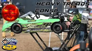 Cole starts P8 in the Heavy Treads Consi and tries to get a spot in the main at Christmas in Dixie 