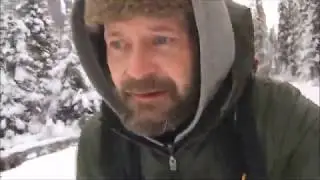 Overnight snowshoe hike to a cabin in the Rocky Mountains ( Jacques Lake ACC hut )