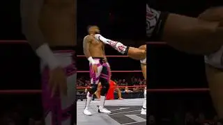 ANTHONY BOWENS PUTS LEE JOHNSON TO SLEEP 😴💤
