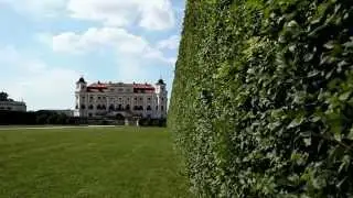Milotice - pestré jako zdejší lidový kroj