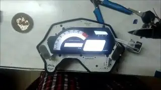 Speedometer LCD backlight colour change in Yamaha FZ