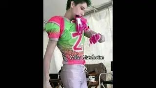 Jak&yacute;m? #savannahleemay #charliegillespie #chinaannemcclain #milomanheim #megdonnelly #jennaortega