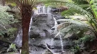 GREAT  OCEAN ROAD LORNE WATERFALLS