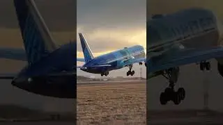 united plane flying #united #eiroplane #pilot #viralvideos #viralshortvideo #driving #subscribe #lik