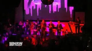 Irvin Doomes feat. Diamonds and Pearls Uptown funk