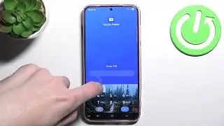 How do I lock the Secure Folder on the SAMSUNG Galaxy S25+?