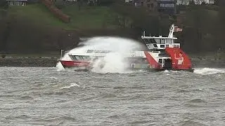 Hamburg Hafen -- Windb&ouml;e oder doch eine kleiner Sturmb&ouml;e?