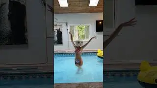 BALLERINA CAPPUCCINA DANCING IN THE POOL!