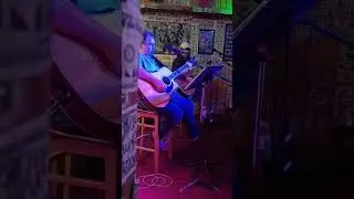 Timothy Pennington live at Bobby's,,, music row Nashville,,,