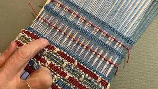Brooks Bouquet on small hand held loom