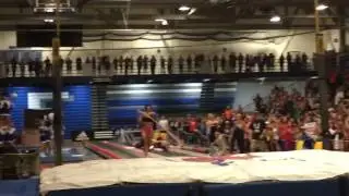 Jenn Suhr clears 16'5