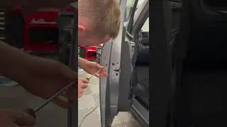 Volkswagen ID. Buzz - Door Handle Removal