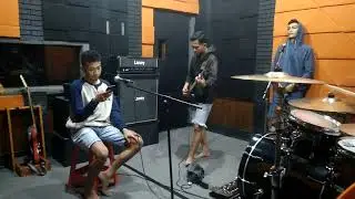 Sorry - Netral Cover T.M