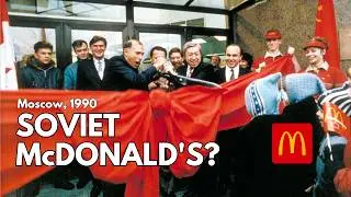 An Ordinary Soviet Day &mdash; With One Strange Queue
