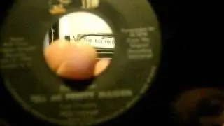 Commemorating the 1,000,000,000th RCA Victor Record! (45 rpm)