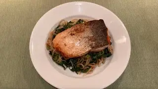 Wild Salmon and Asian Pan-fried Noodles - 15 Minutes - Superfood - Brain Food - Food as Medicine