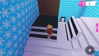 How to make a Elevator for an apartment house -adopt me hacks and design tips  - LollipopYT - Roblox