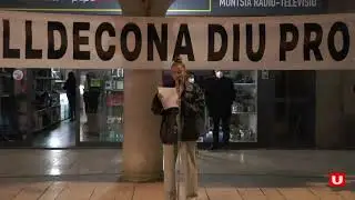 Ulldecona es manifesta contra la viol&egrave;ncia arran d'una agressi&oacute; a un jove i diu PROU! en veu alta