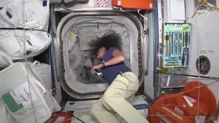 NASA's 2 stuck astronauts face more time in space with return delayed until at least late March