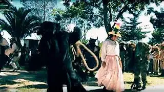 Santiago Tilantongo, d&iacute;a de muertos 2010,cachudos con banda.