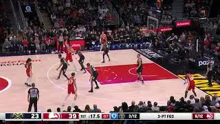 Kristaps caps a 41-PT first quarter with the TOUGH middy 😤