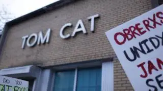 Trabajadores inmigrantes de Tom Cat Bakery organizan protesta