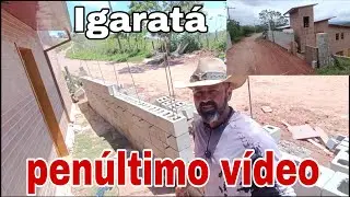 Muro da frente, não de TIJOLO ECOLÓGICO. nem eu acreditava que iria ficar tão bom. ass. na argamassa