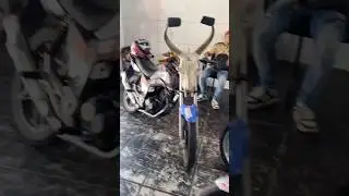 Nova titan 160 2025 😂 (negro_de_manobras) moto &eacute; boa #xracing #shortes #grau