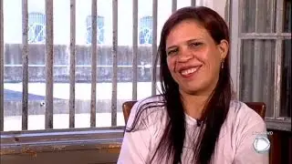 Prisioneiros da Paixão: mulher presa recebe pedido de casamento inesperado de companheiro